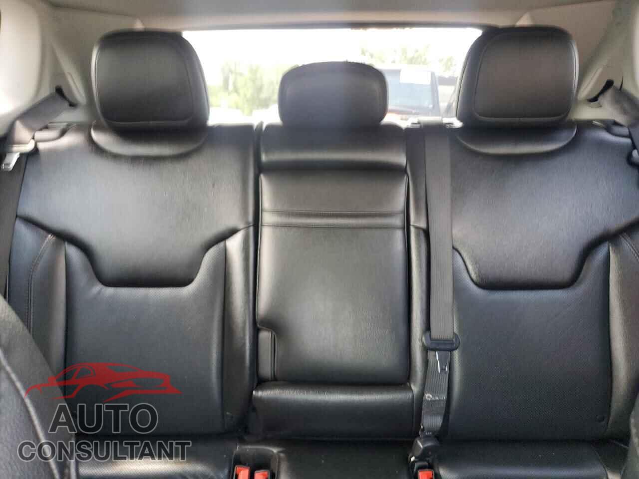 JEEP COMPASS 2020 - 3C4NJDCB9LT119003