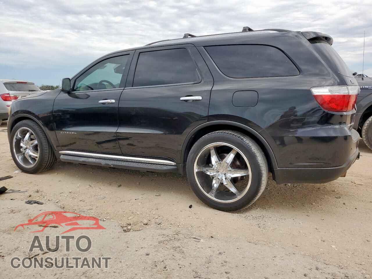DODGE DURANGO 2013 - 1C4SDHET0DC637537