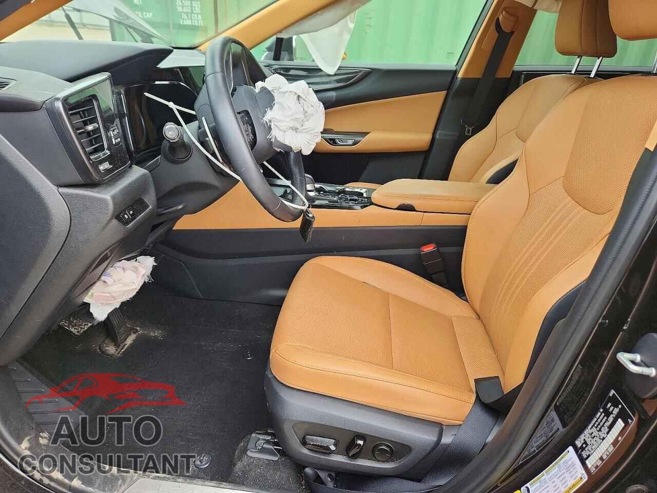 LEXUS NX 2023 - 2T2AKCEZ2PC012749