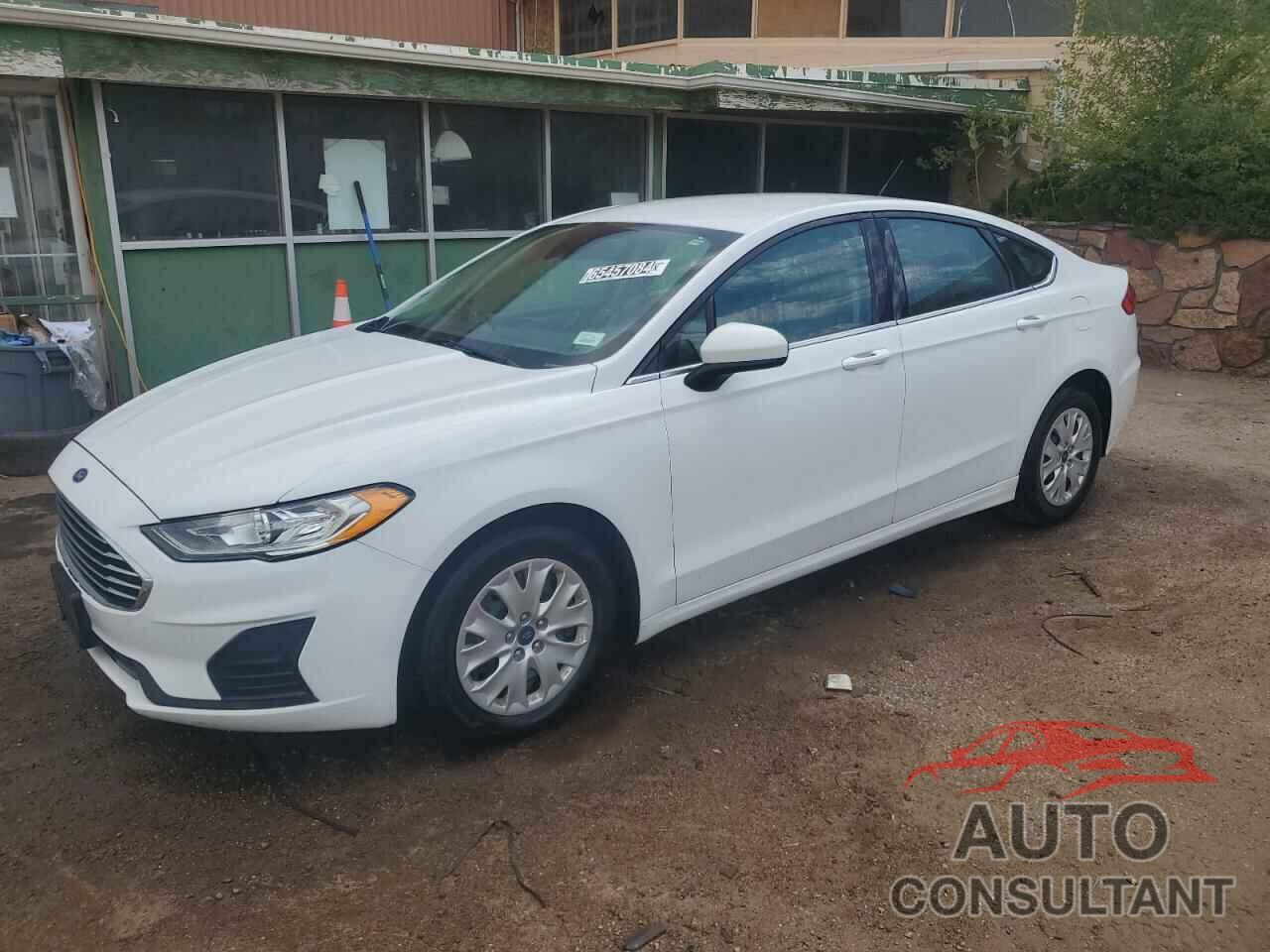 FORD FUSION 2019 - 3FA6P0G78KR268618