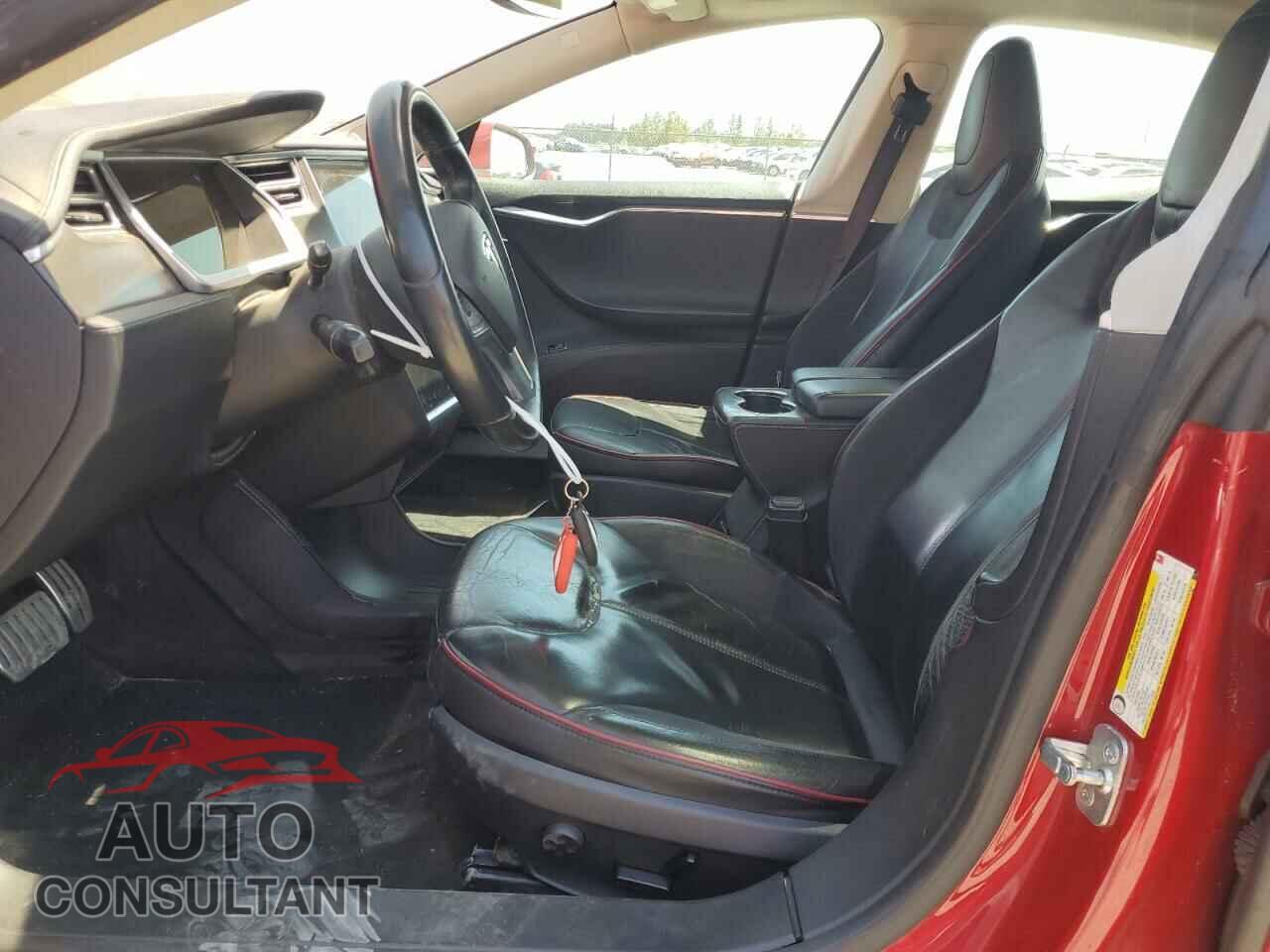 TESLA MODEL S 2014 - 5YJSA1H17EFP29100