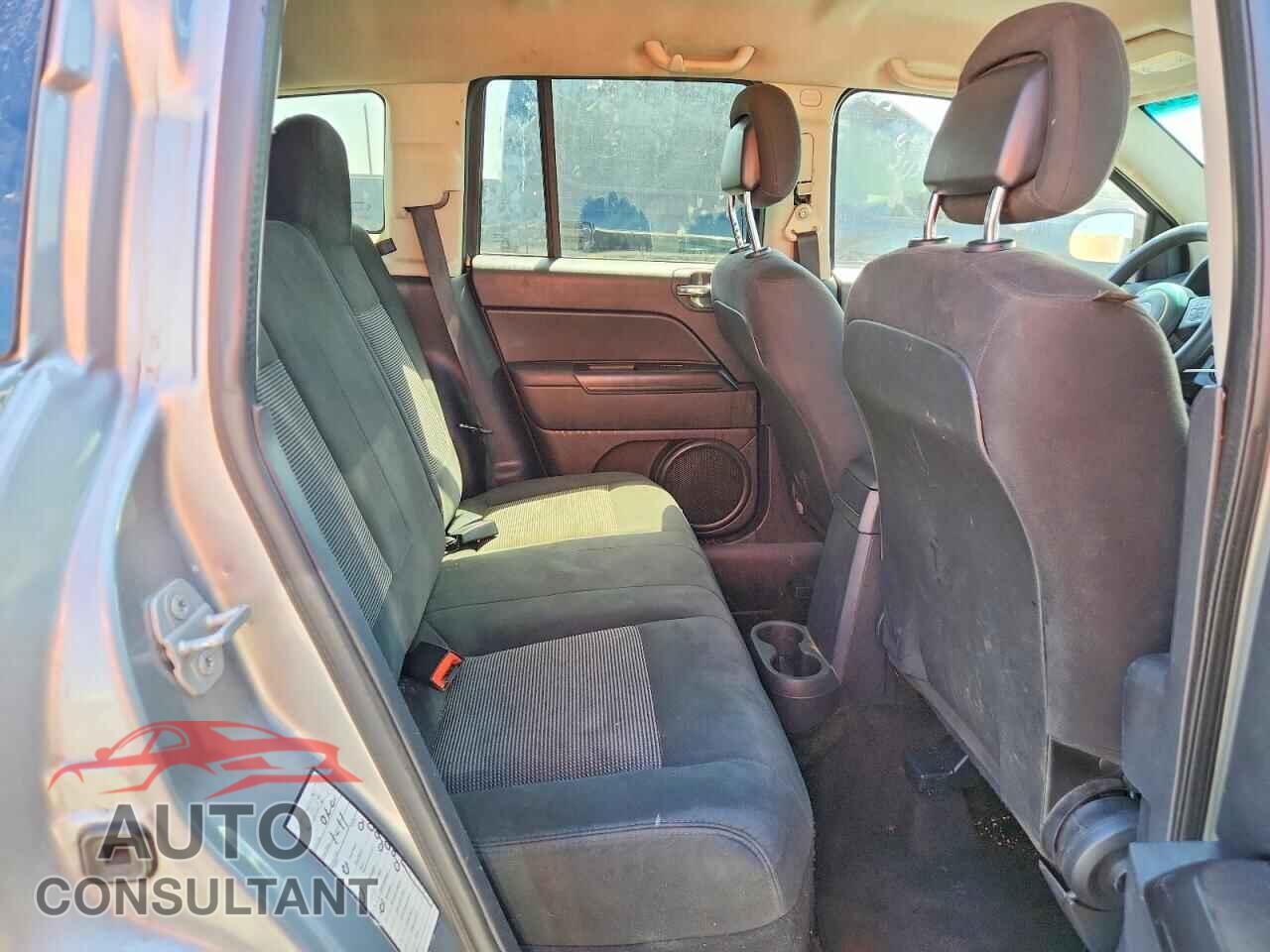 JEEP COMPASS 2015 - 1C4NJCBA0FD219178
