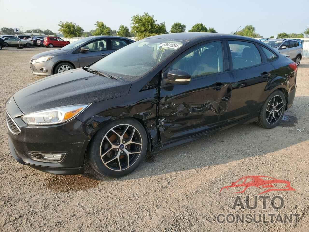 FORD FOCUS 2017 - 1FADP3F22HL240089