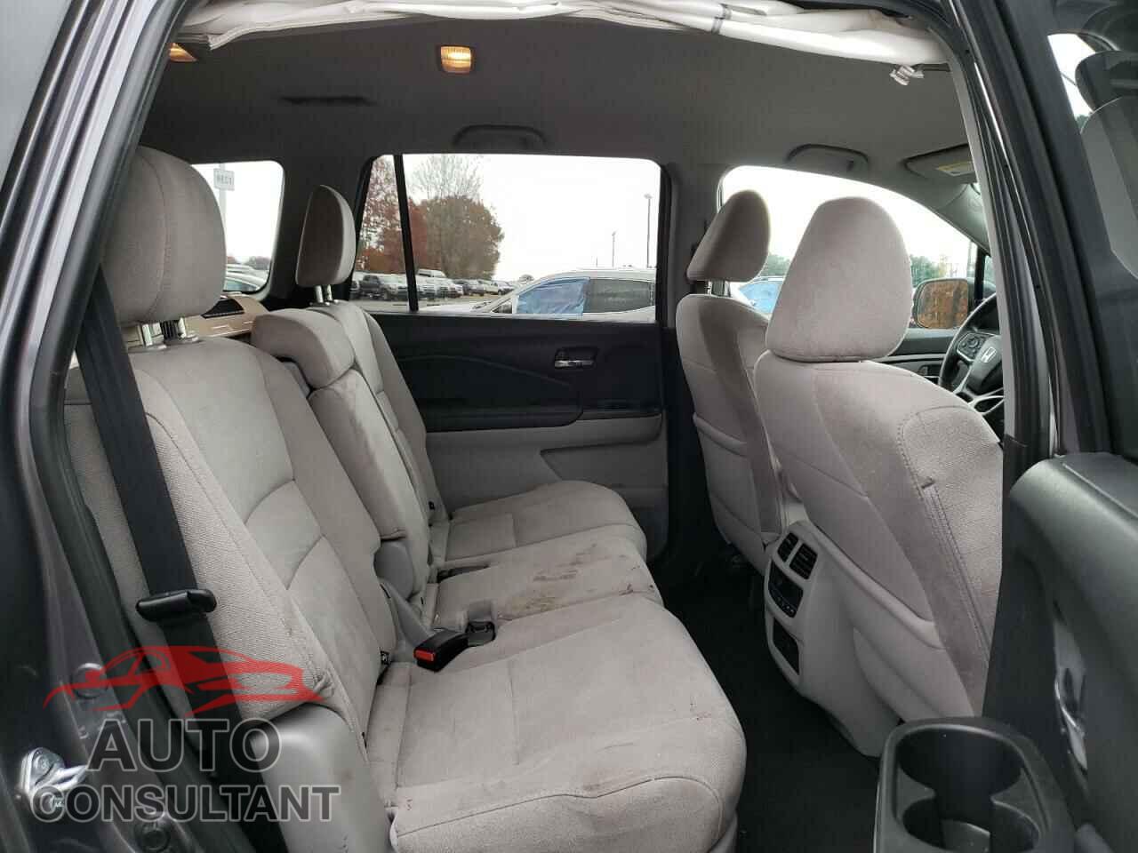 HONDA PILOT 2021 - 5FNYF6H35MB040357
