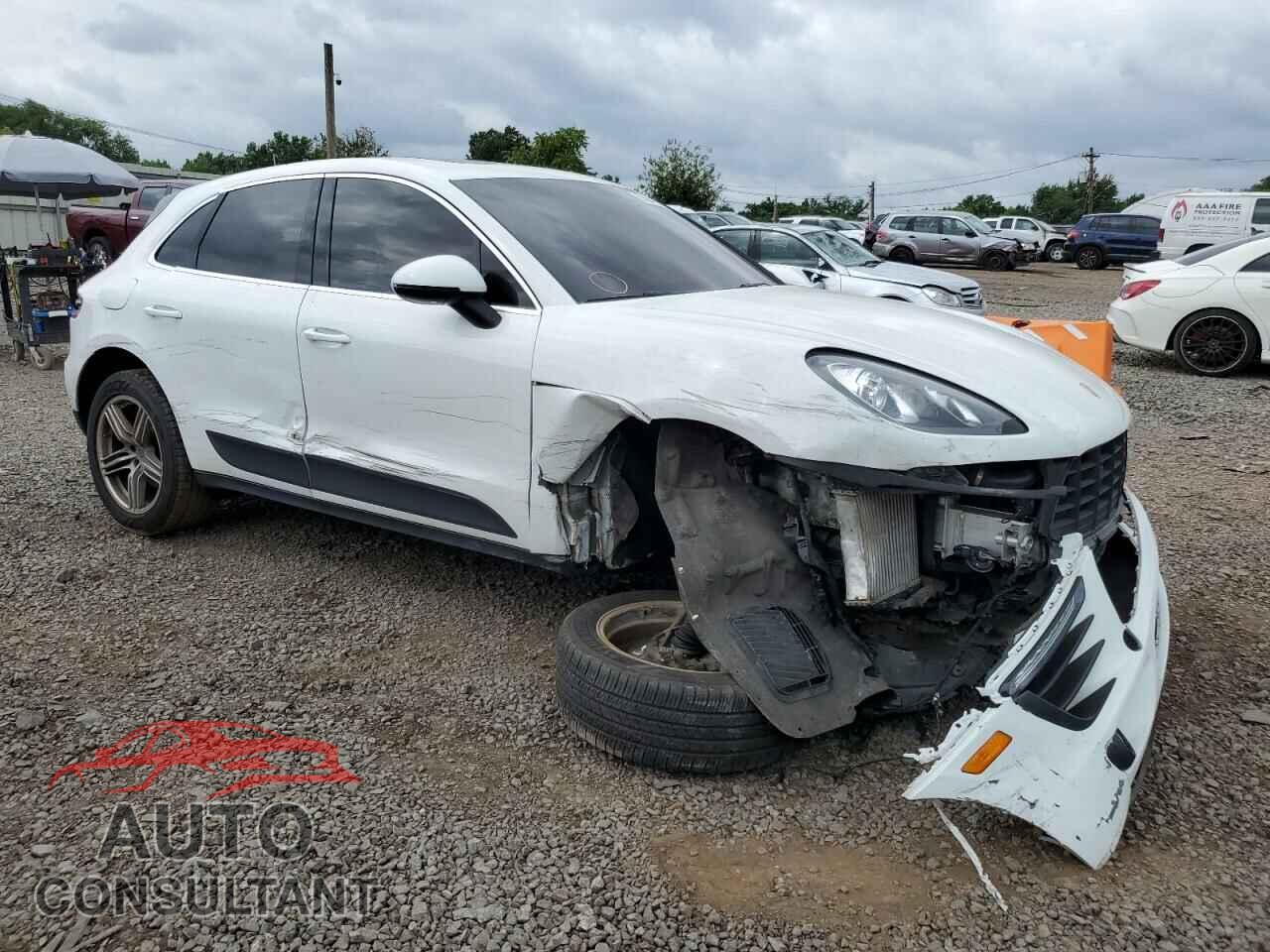 PORSCHE MACAN 2016 - WP1AB2A50GLB53800