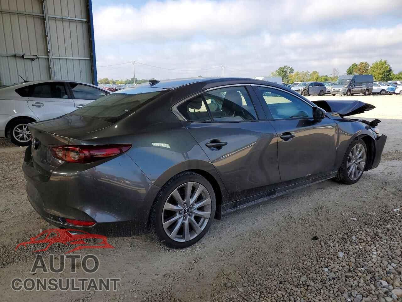 MAZDA 3 2019 - JM1BPACL6K1108412