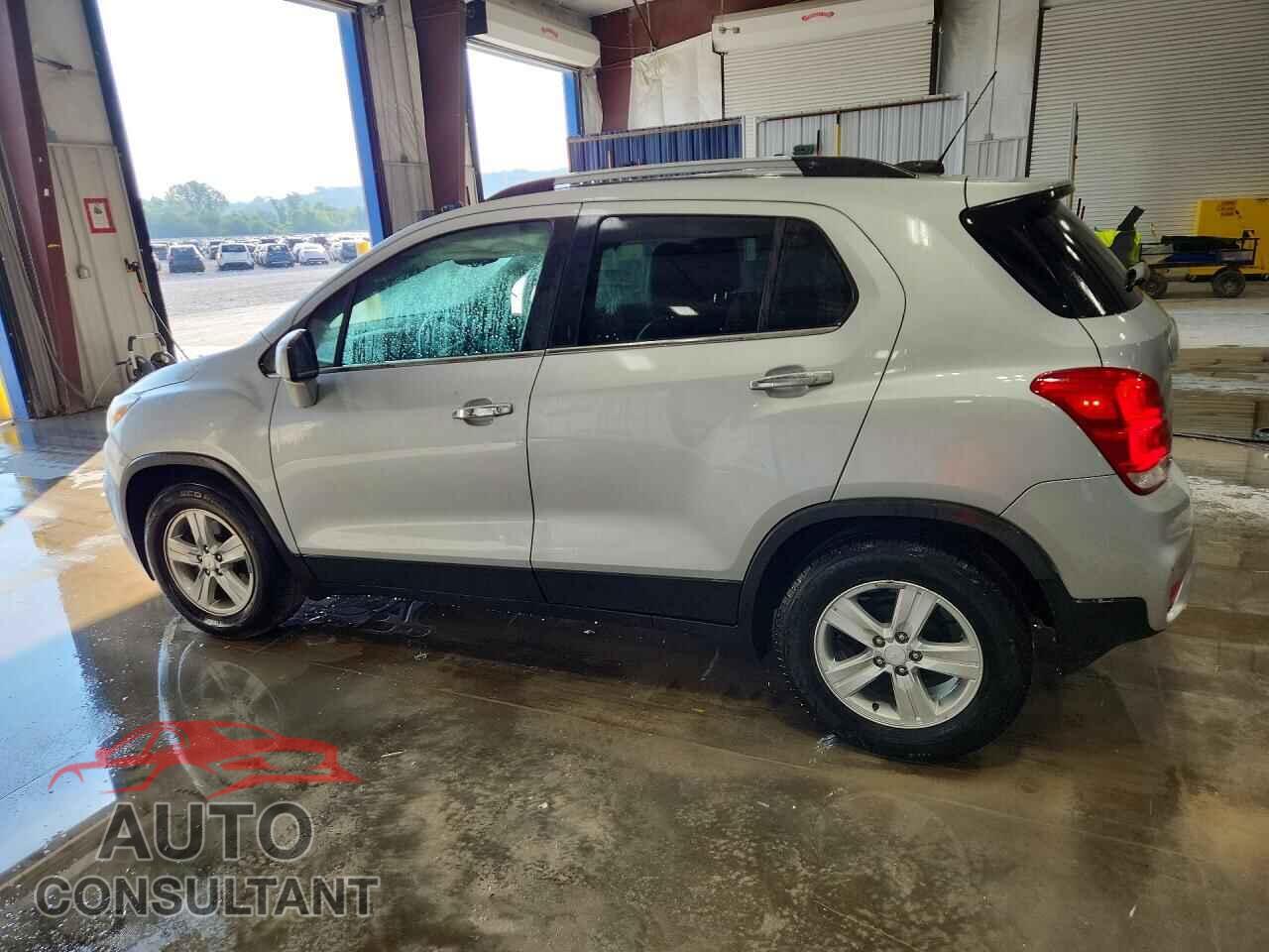 CHEVROLET TRAX 2020 - 3GNCJLSB5LL132180