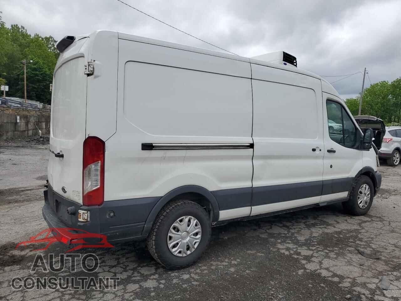 FORD TRANSIT 2018 - 1FTYR2CM2JKA22509