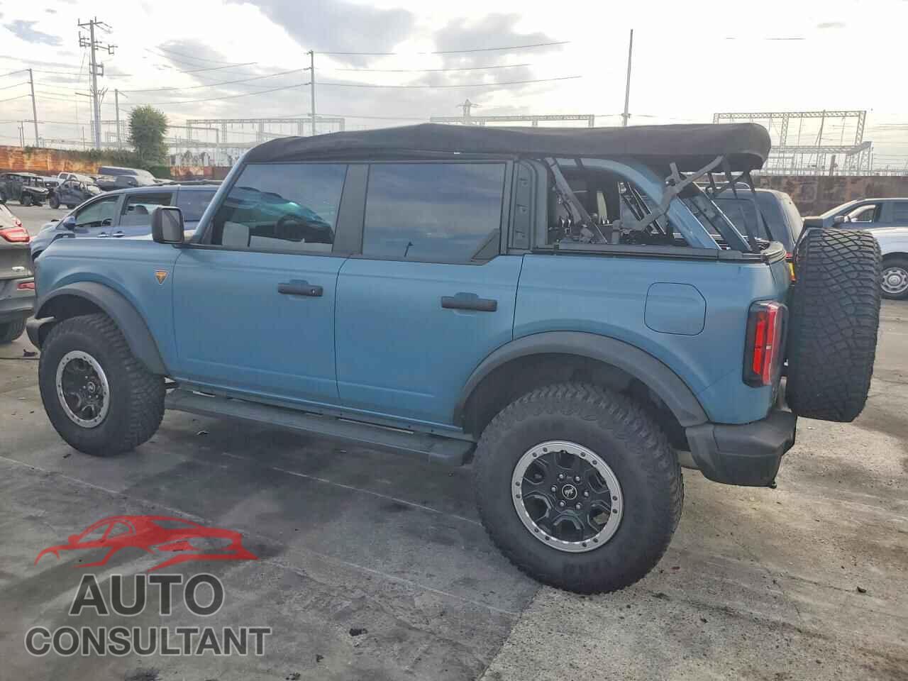 FORD BRONCO 2022 - 1FMEE5DH3NLA84840