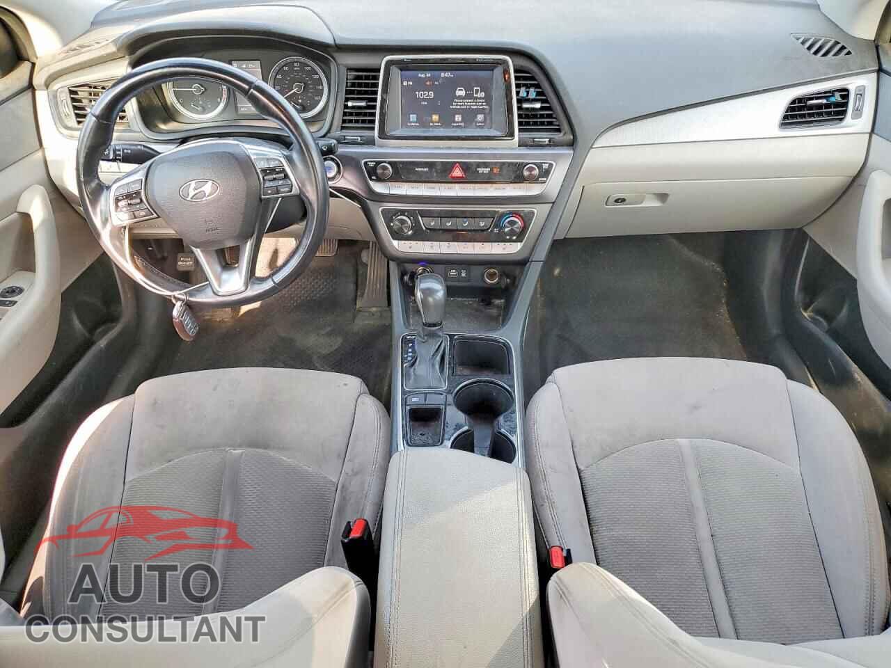 HYUNDAI SONATA 2018 - 5NPE34AF7JH609890