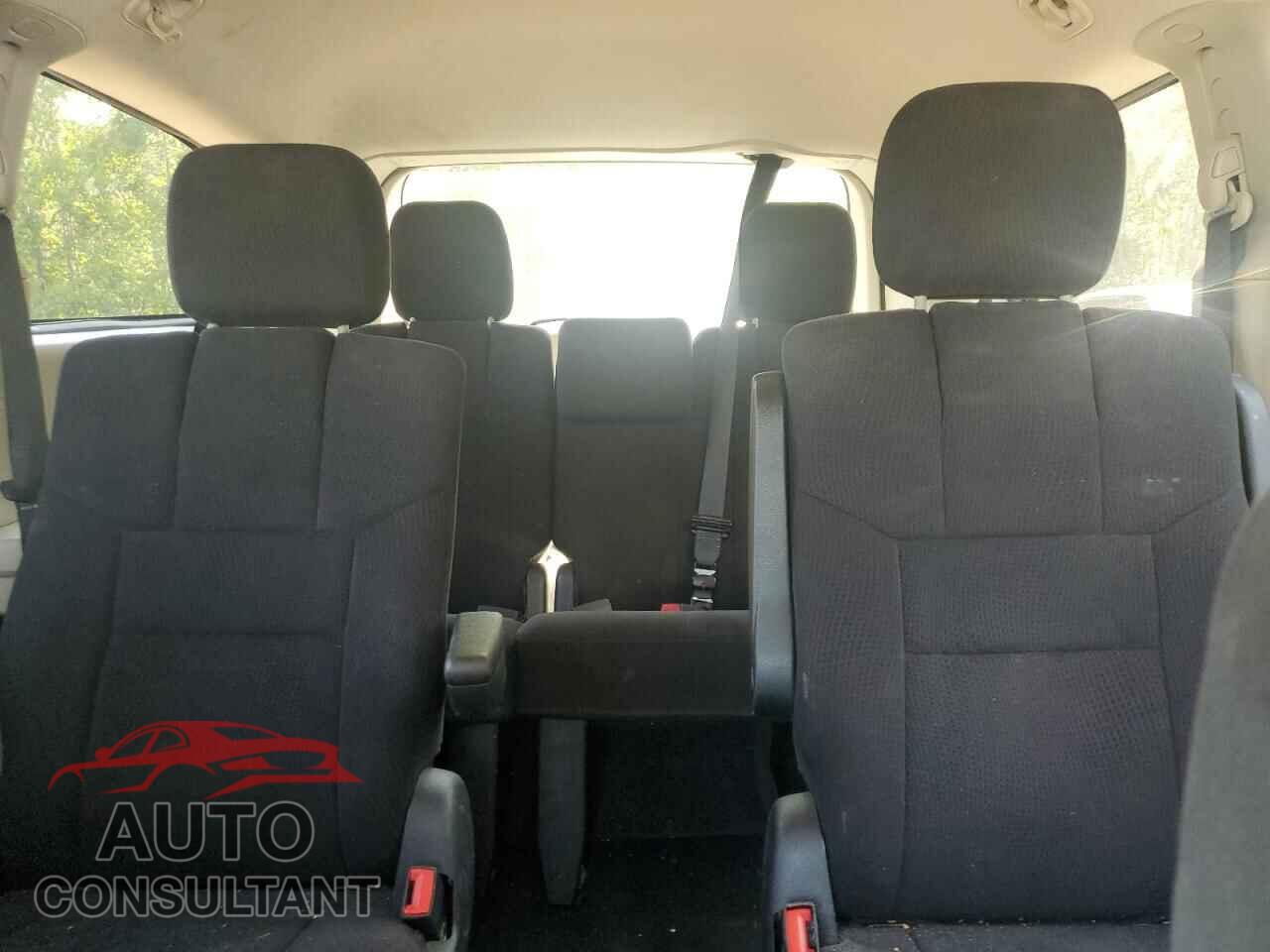 DODGE CARAVAN 2011 - 2D4RN4DGXBR709070