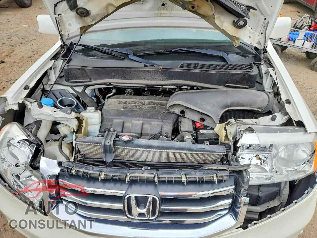HONDA PILOT 2014 - 5FNYF4H99EB027346