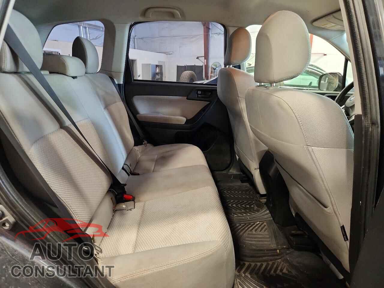 SUBARU FORESTER 2014 - JF2SJAAC0EH435471
