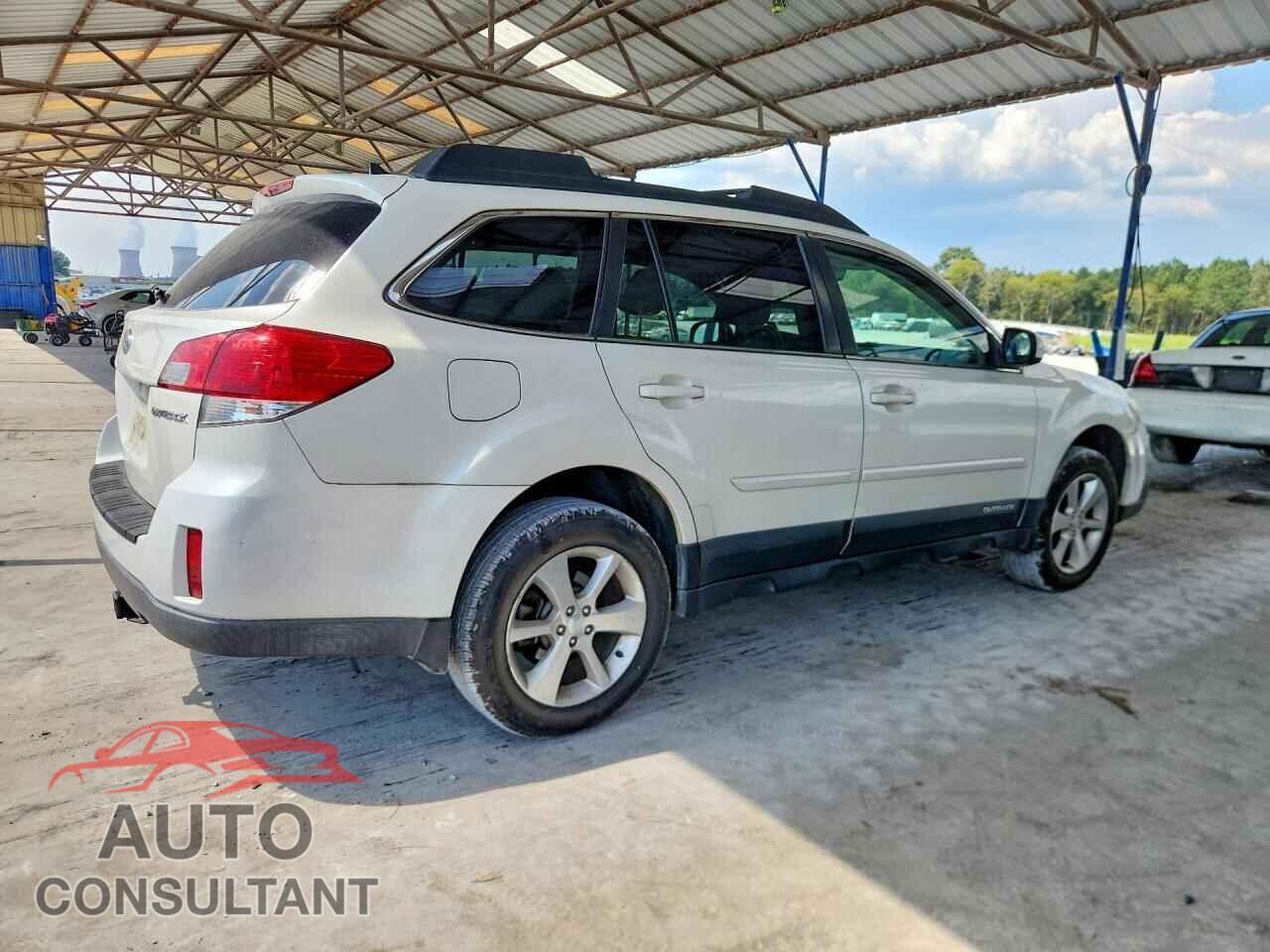SUBARU OUTBACK 2013 - 4S4BRCPC8D3226058