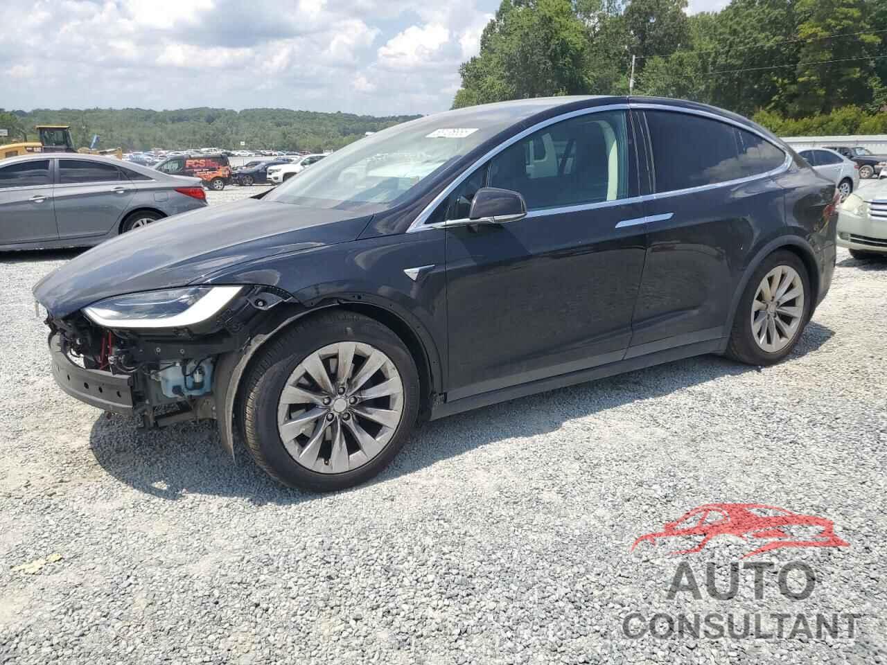 TESLA MODEL X 2017 - 5YJXCBE25HF037876
