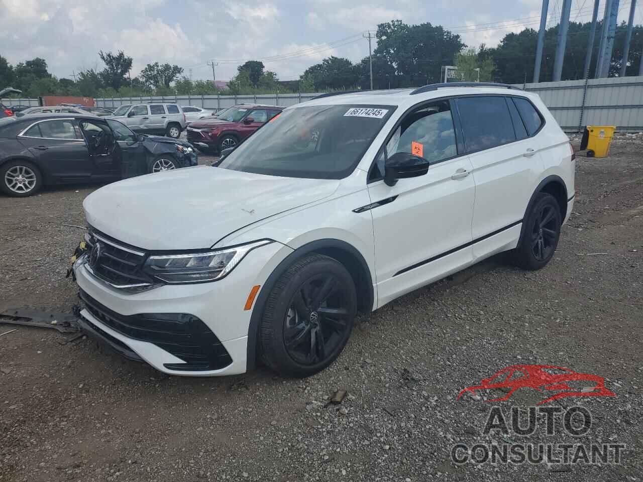VOLKSWAGEN TIGUAN 2023 - 3VV8B7AX7PM017176