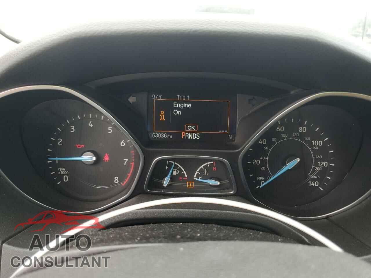 FORD FOCUS 2018 - 1FADP3FE2JL311596