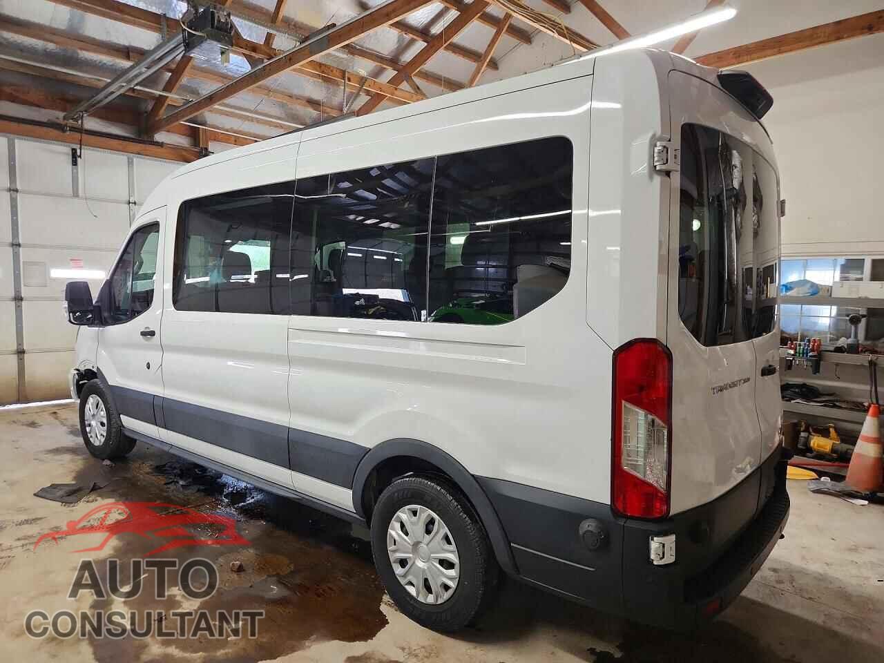 FORD TRANSIT 2024 - 1FBAX2C89RKA81079