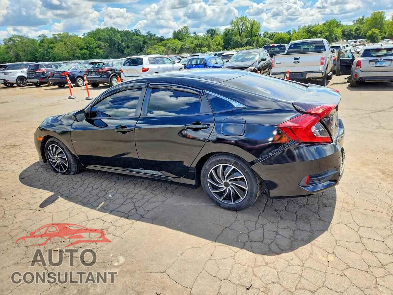 HONDA CIVIC 2017 - 2HGFC2F58HH559417