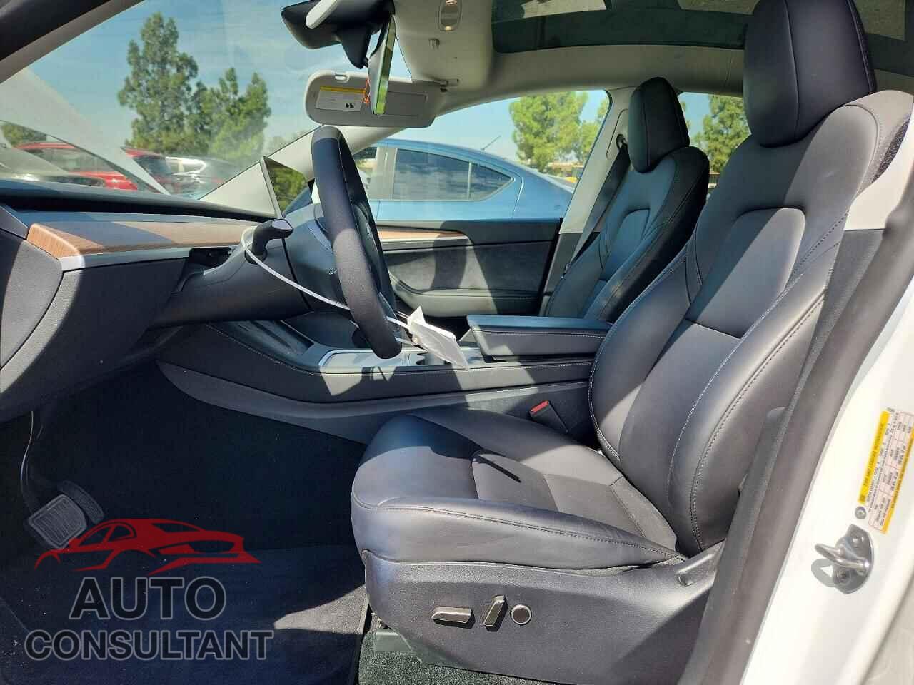 TESLA MODEL Y 2025 - 7SAYGDED4SF276965