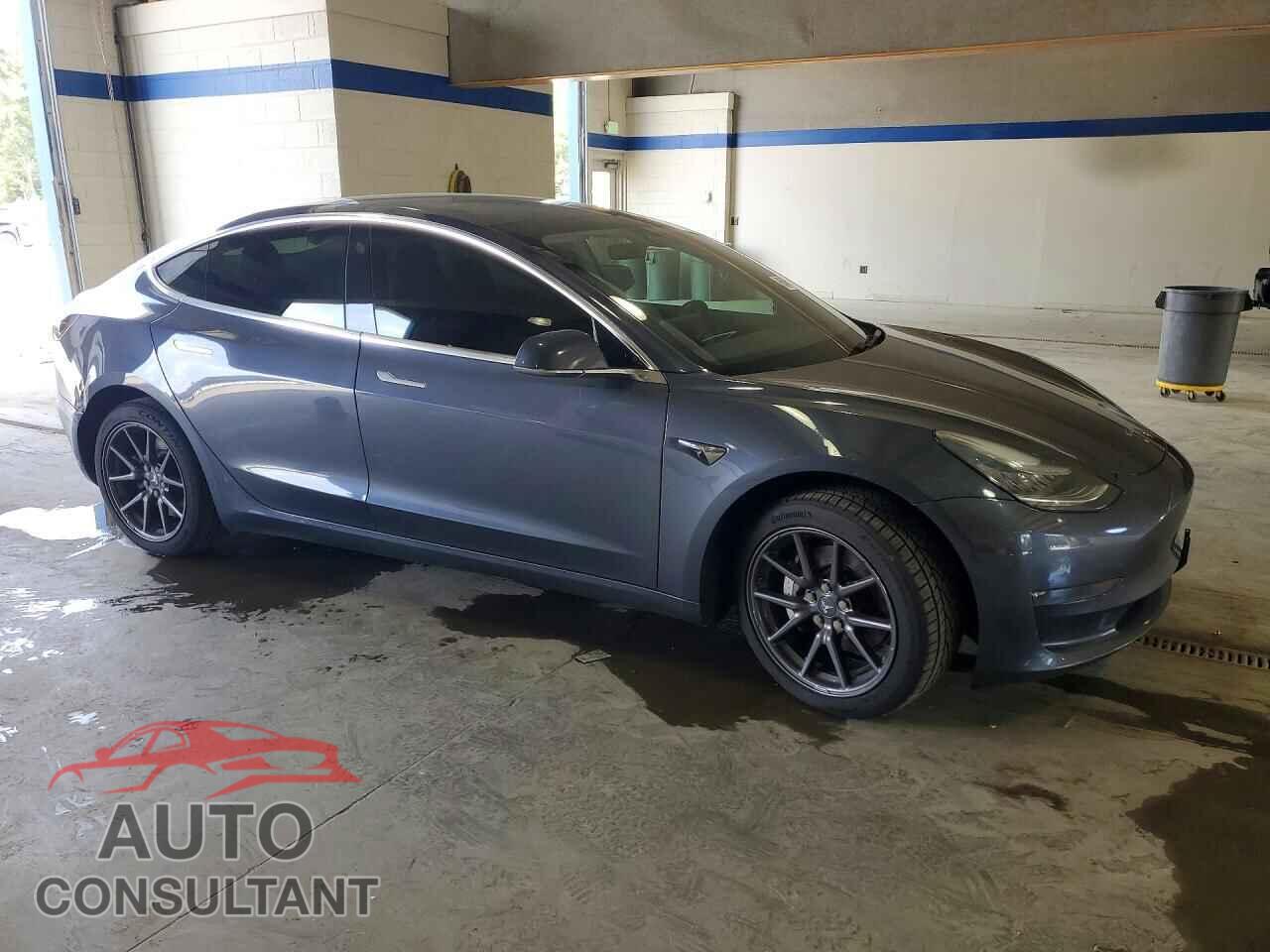 TESLA MODEL 3 2018 - 5YJ3E1EA8JF162662