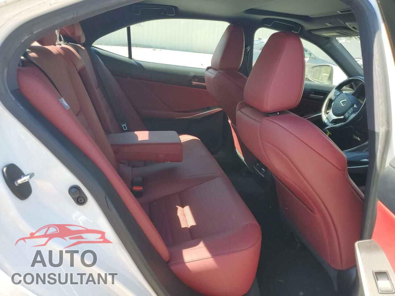 LEXUS IS 2019 - JTHBA1D21K5092425