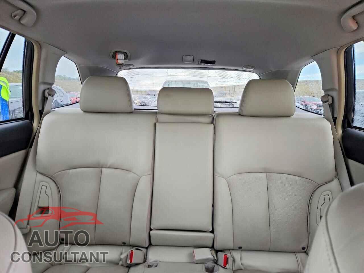 SUBARU OUTBACK 2013 - 4S4BRBKC3D3229337