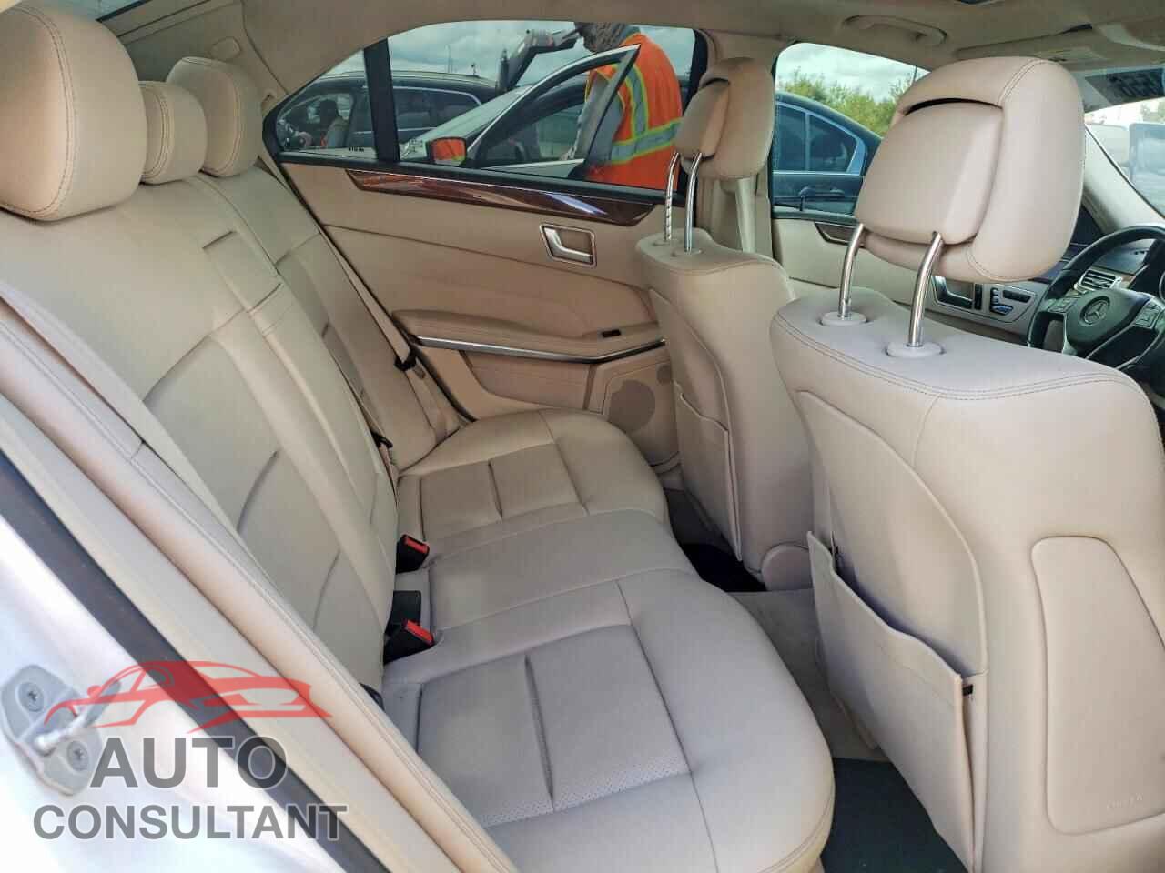 MERCEDES-BENZ E-CLASS 2014 - WDDHF5KB5EA956983