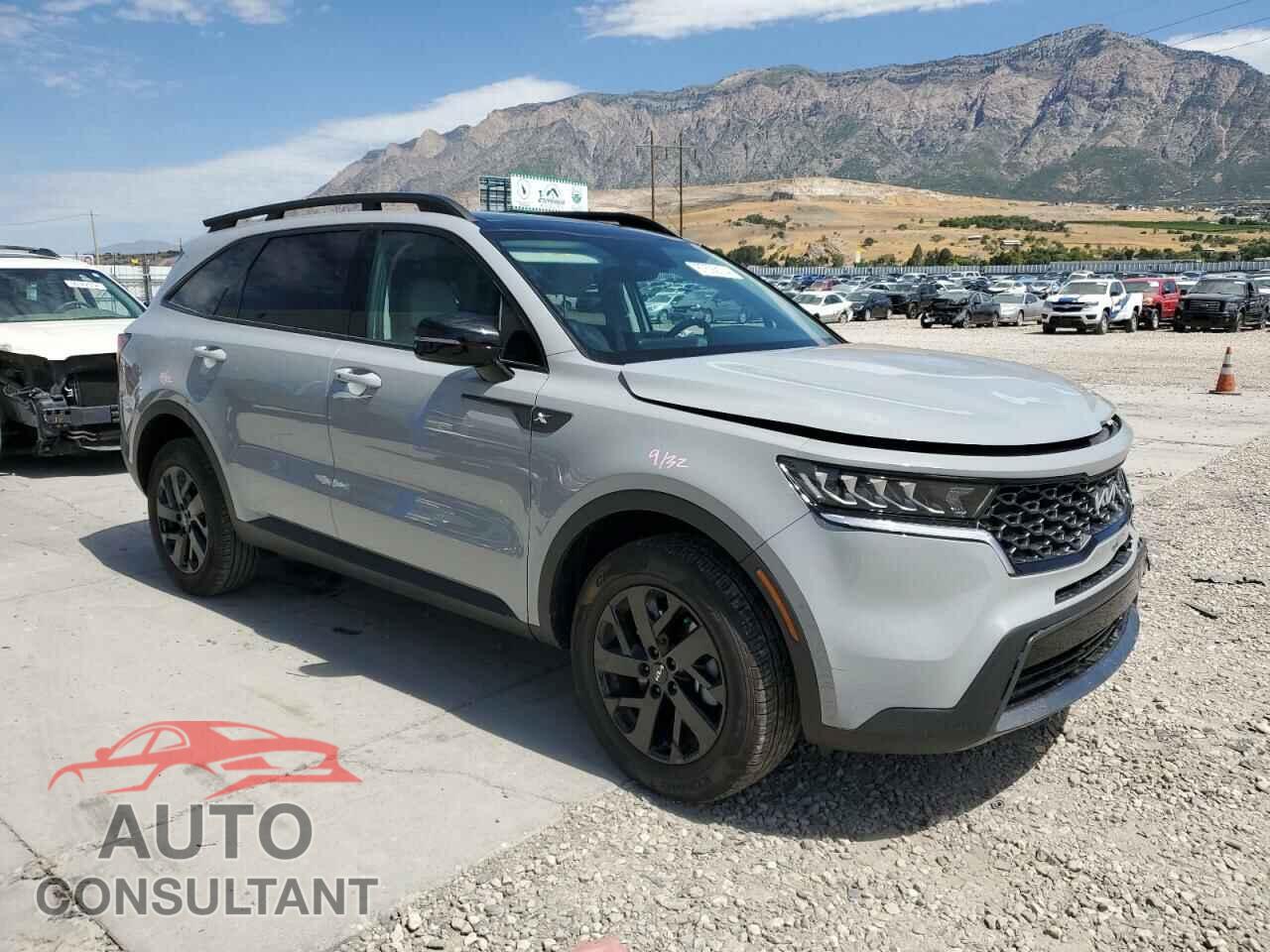 KIA SORENTO 2023 - 5XYRLDLC4PG251717