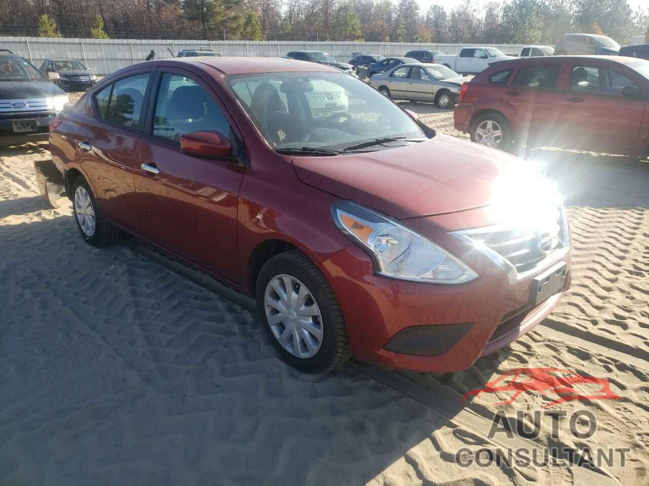 NISSAN VERSA 2018 - 3N1CN7APXJL885074