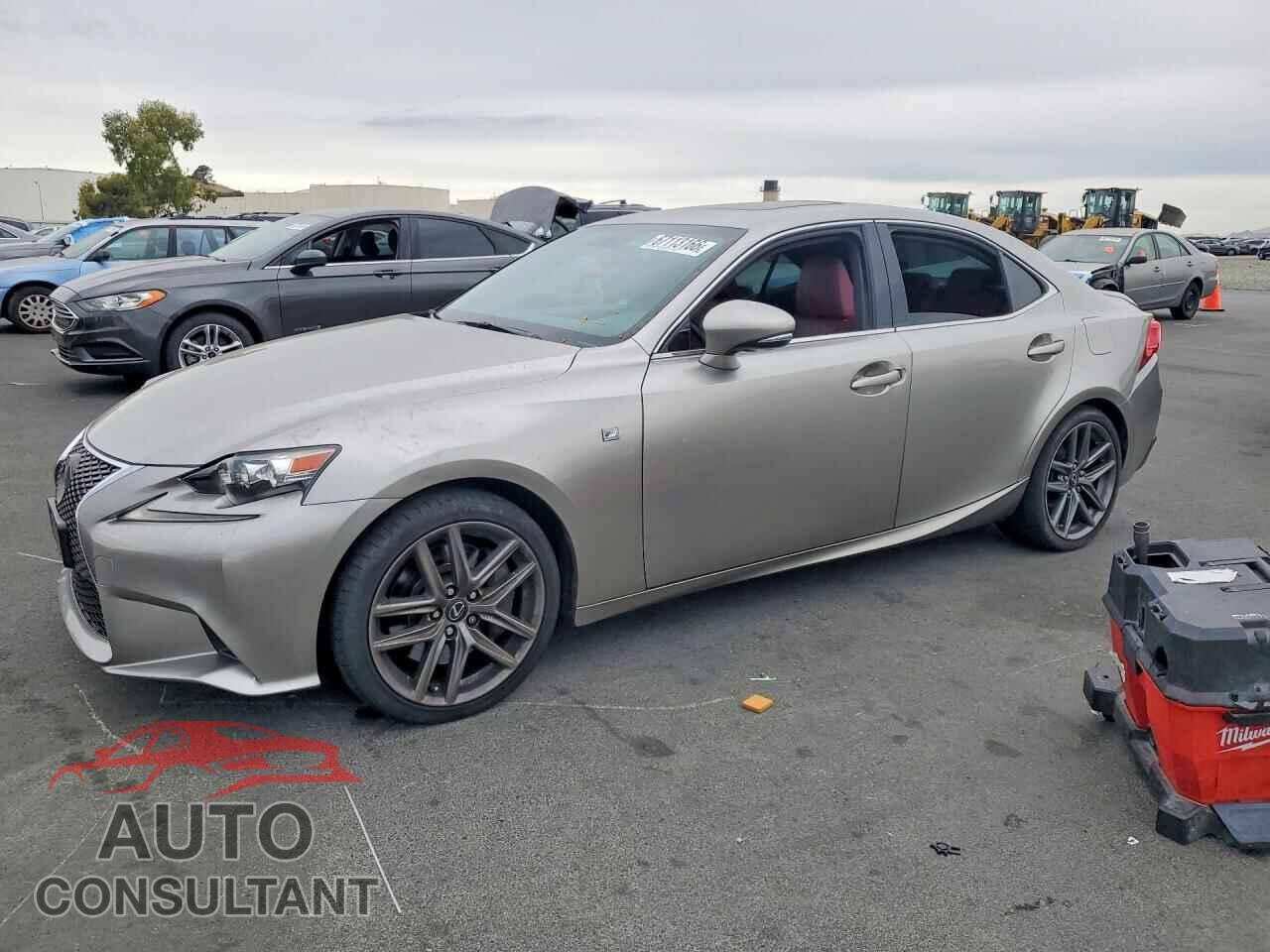 LEXUS IS 2016 - JTHBE1D28G5024649