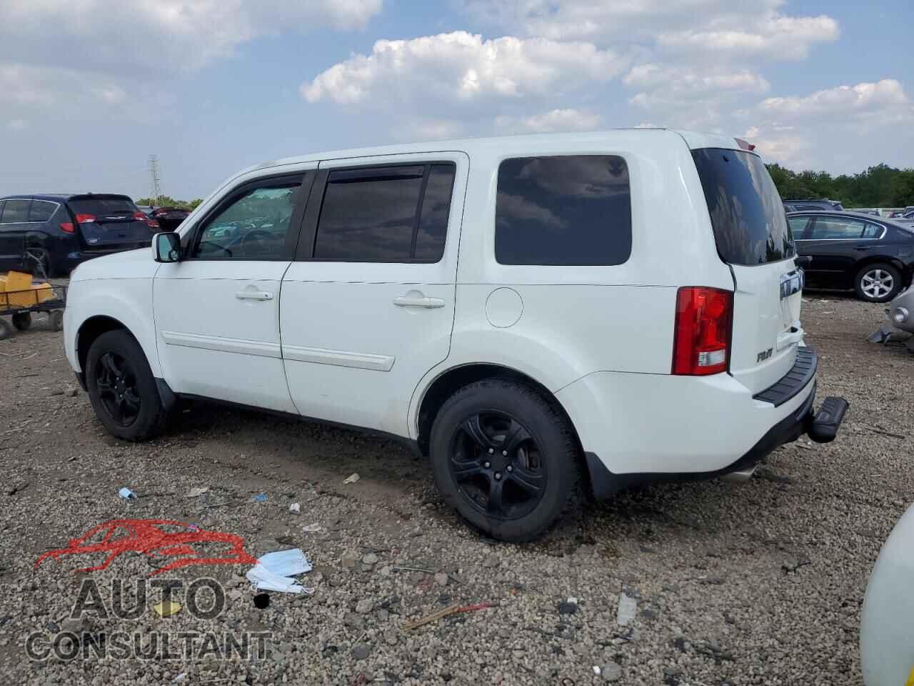 HONDA PILOT 2013 - 5FNYF3H54DB030838