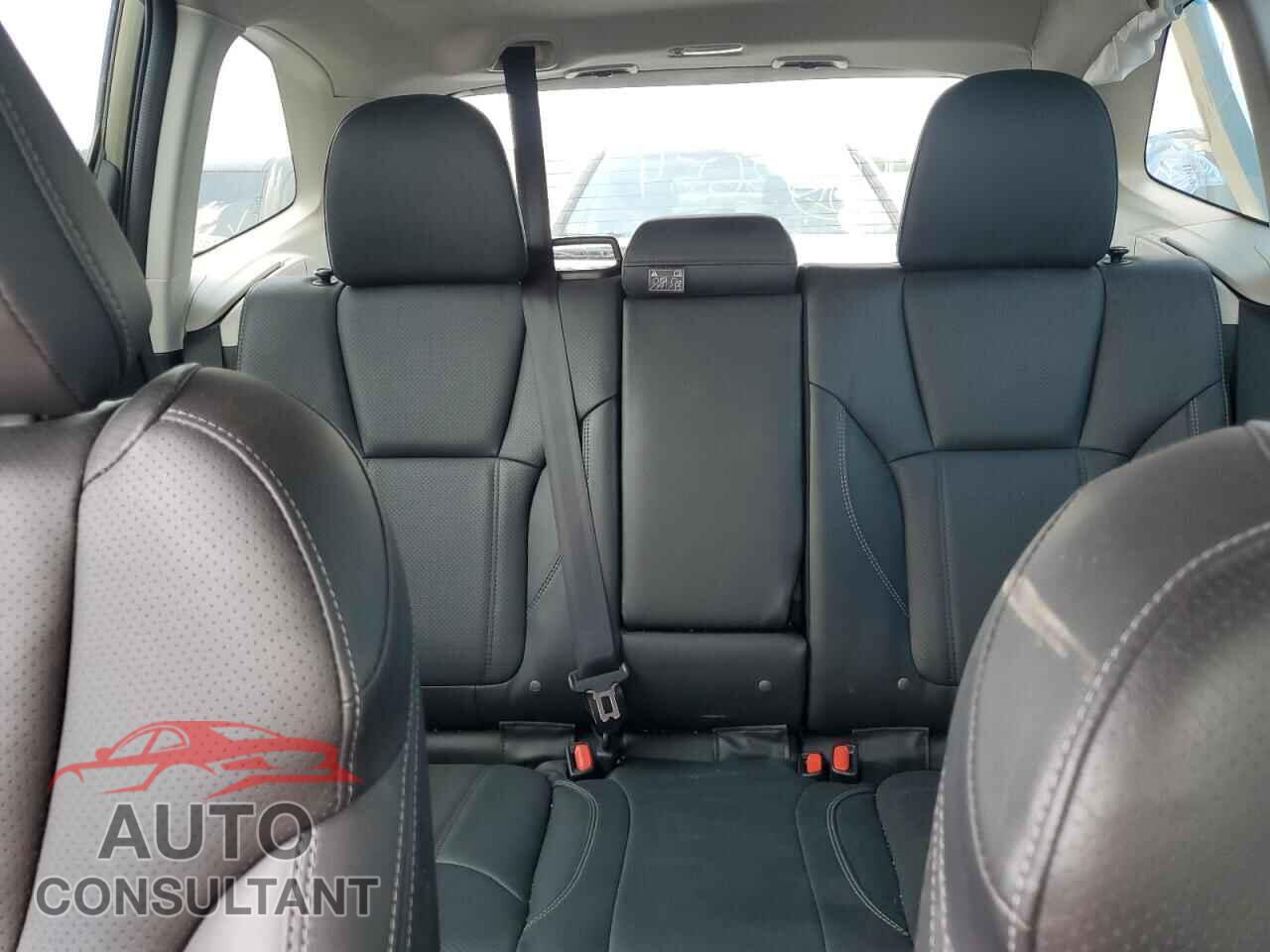 SUBARU FORESTER 2023 - JF2SKAPC3PH403654