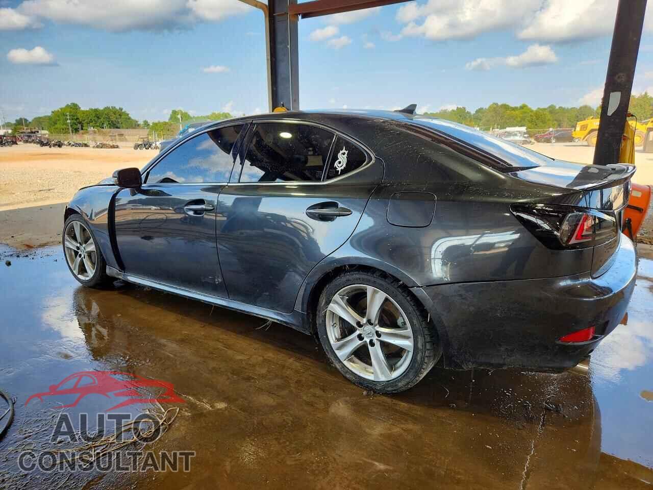 LEXUS IS 2011 - JTHBE5C21B5025434