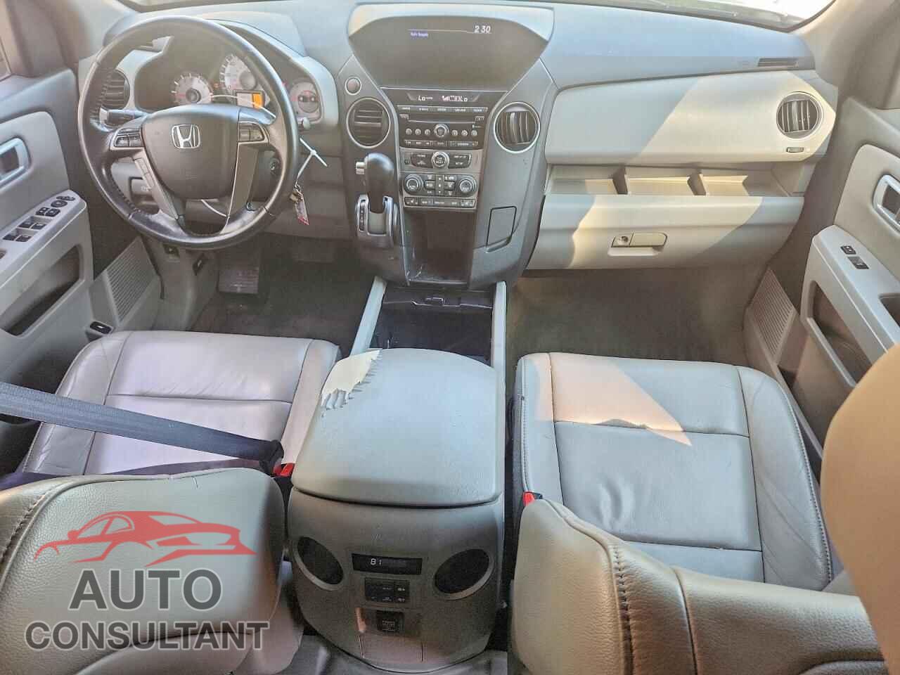 HONDA PILOT 2014 - 5FNYF3H57EB008740