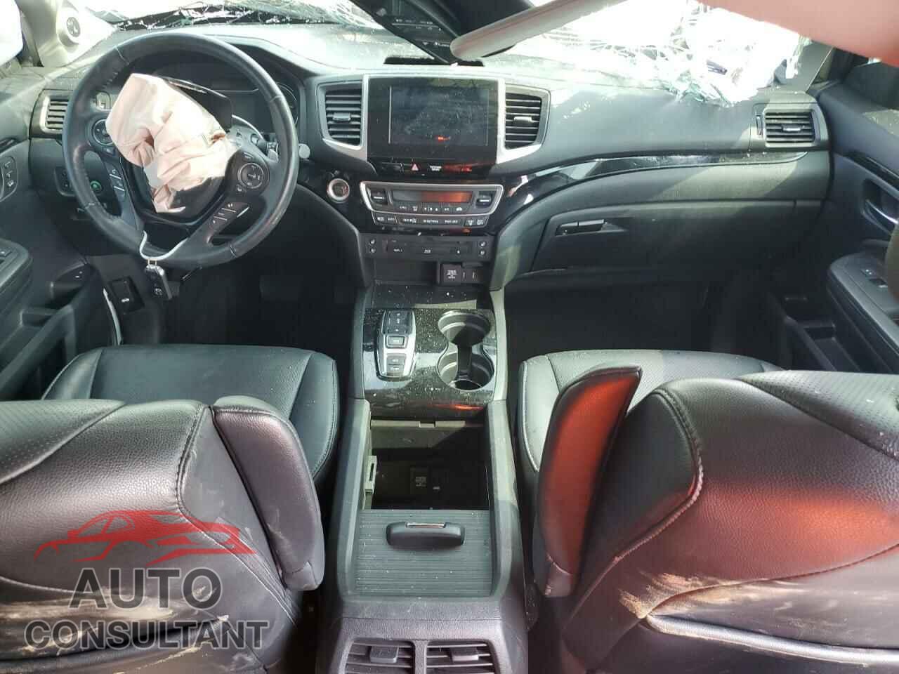HONDA PILOT 2017 - 5FNYF6H00HB085170