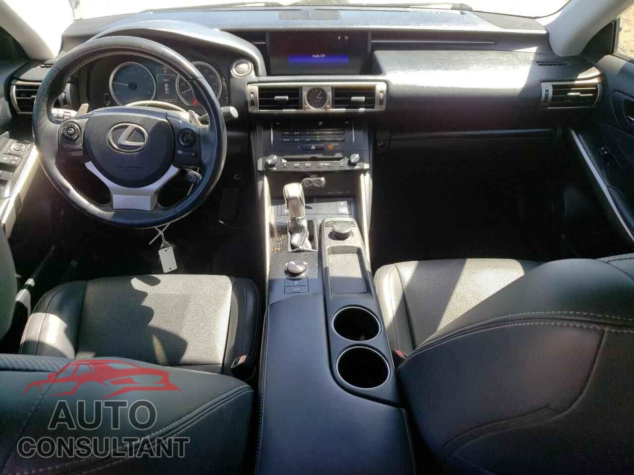 LEXUS IS 2014 - JTHCF1D20E5004877