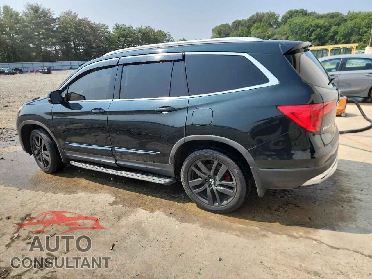 HONDA PILOT 2017 - 5FNYF6H92HB015703