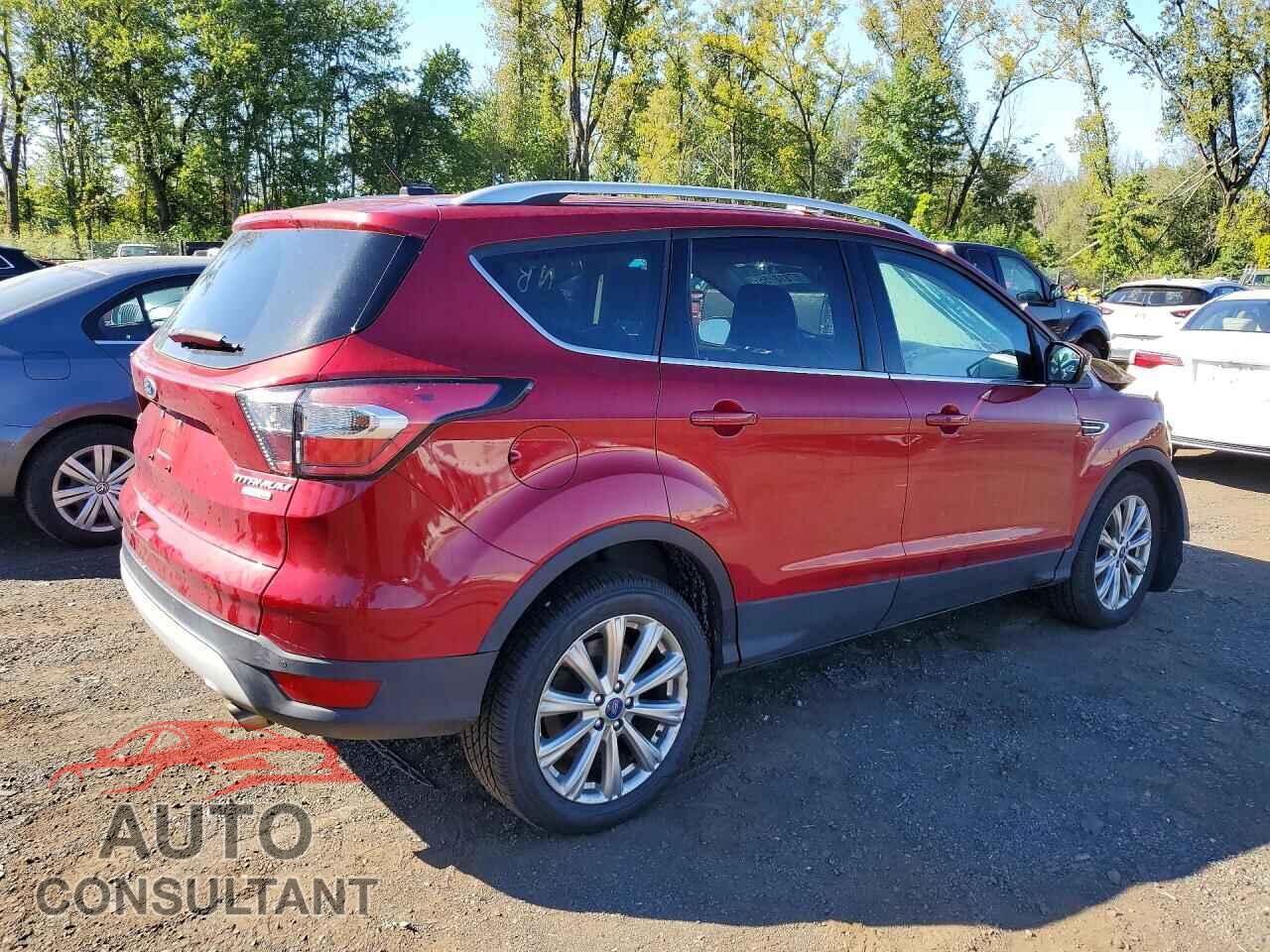 FORD ESCAPE 2017 - 1FMCU9JD0HUF00831