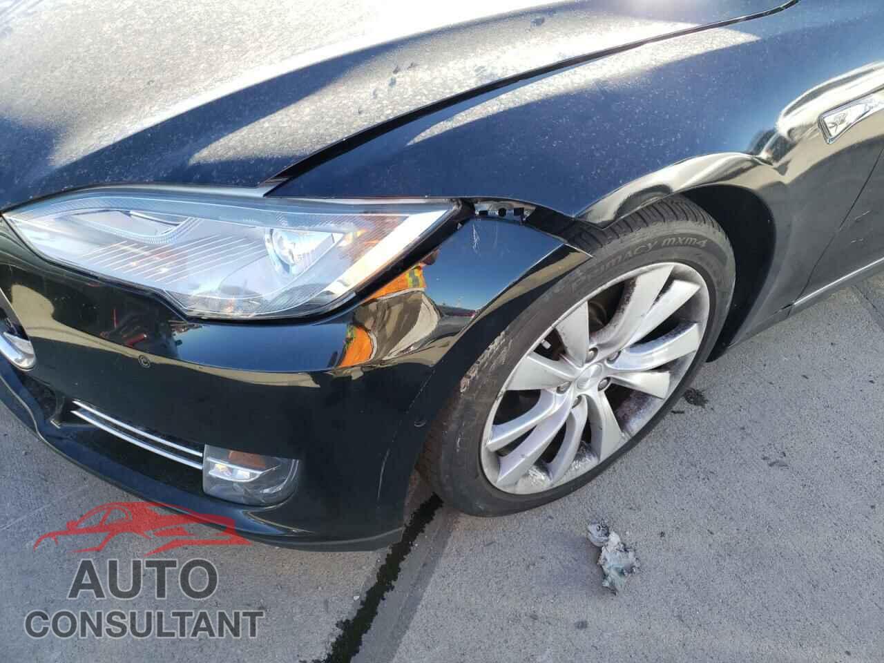 TESLA MODEL S 2016 - 5YJSA1E21GF124926