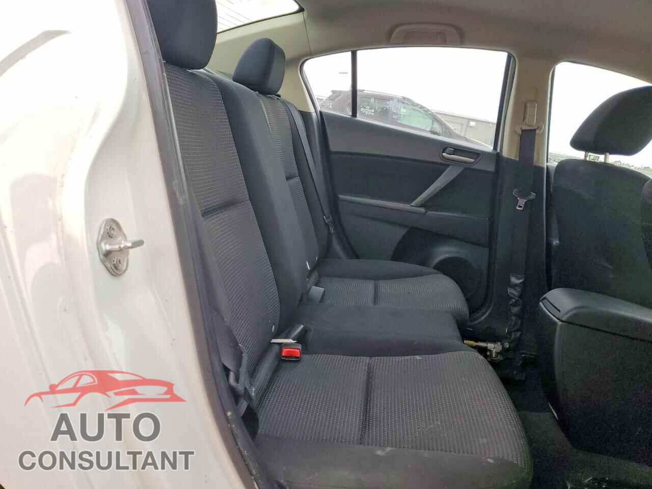 MAZDA 3 2013 - JM1BL1U79D1830585