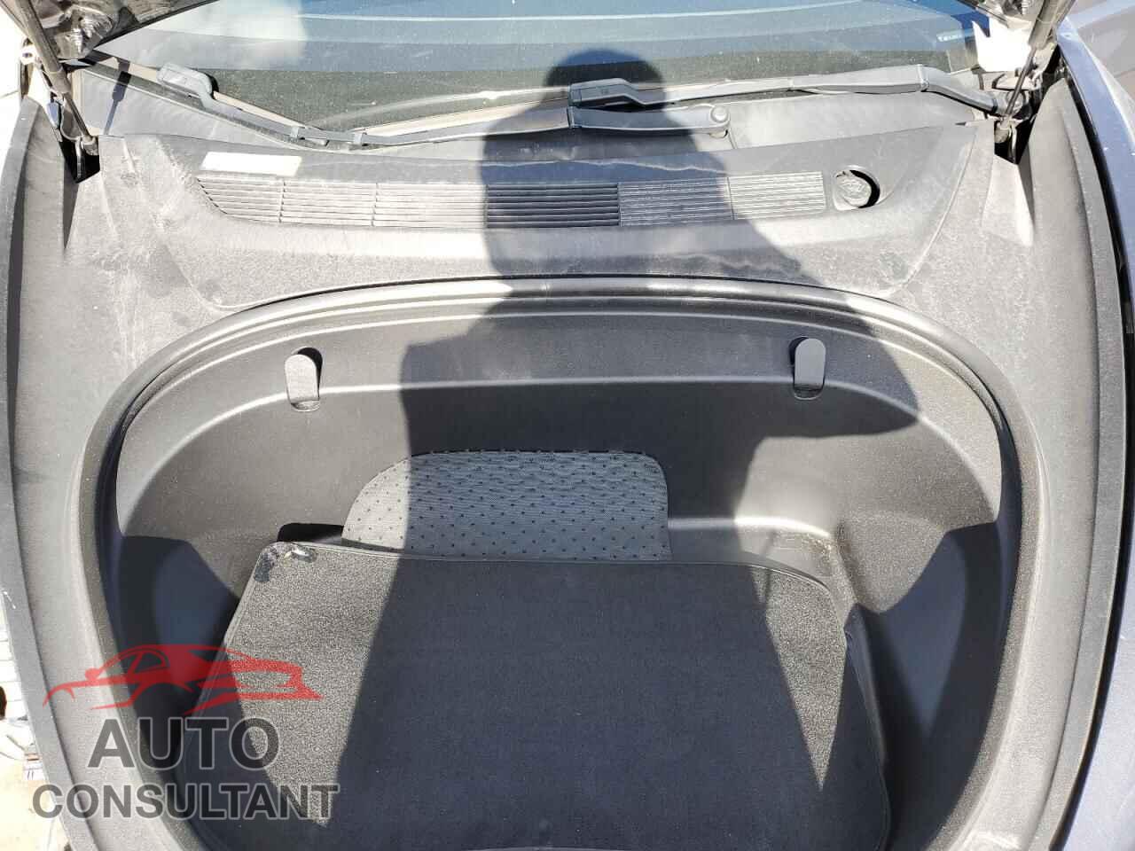 TESLA MODEL 3 2018 - 5YJ3E1EAXJF045407