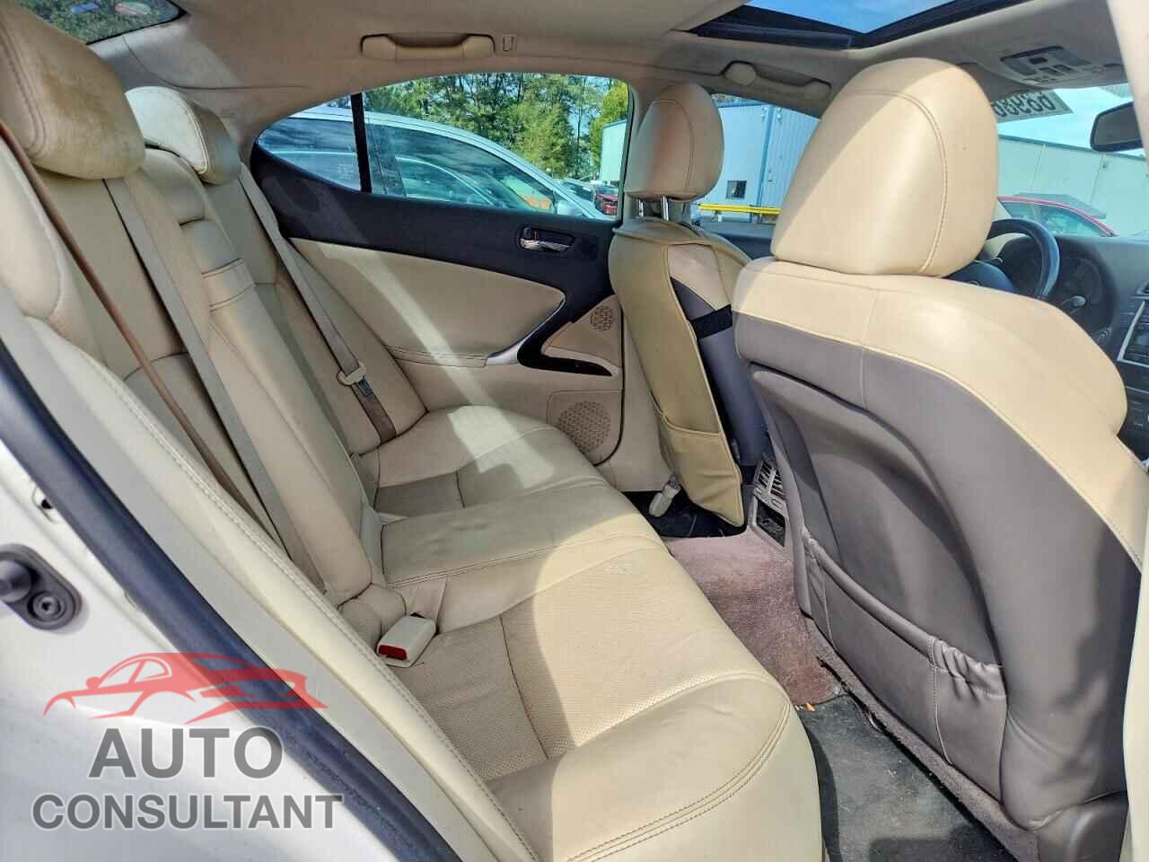 LEXUS IS 2010 - JTHBF5C28A2094750
