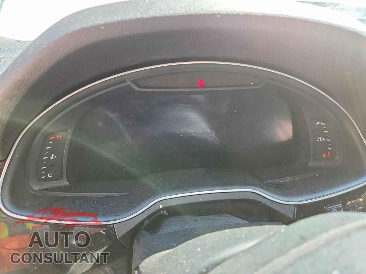 AUDI Q7 2018 - WA1LAAF78JD043350