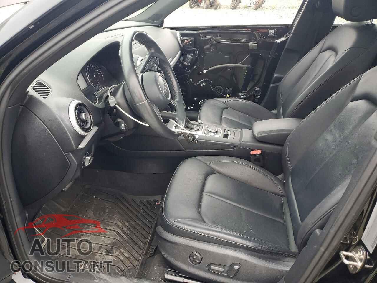 AUDI A3 2017 - WAUAUGFF9H1040495