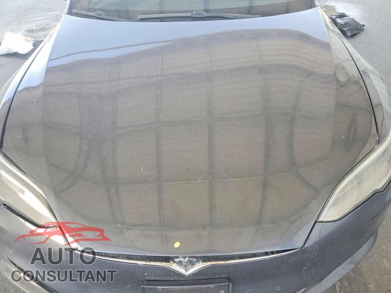 TESLA MODEL S 2017 - 5YJSA1E17HF228118