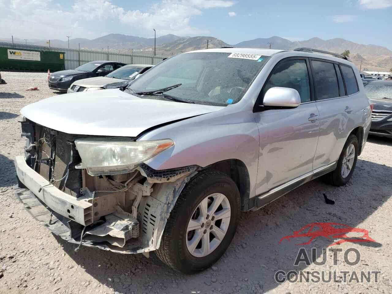TOYOTA HIGHLANDER 2013 - 5TDBK3EH3DS192827