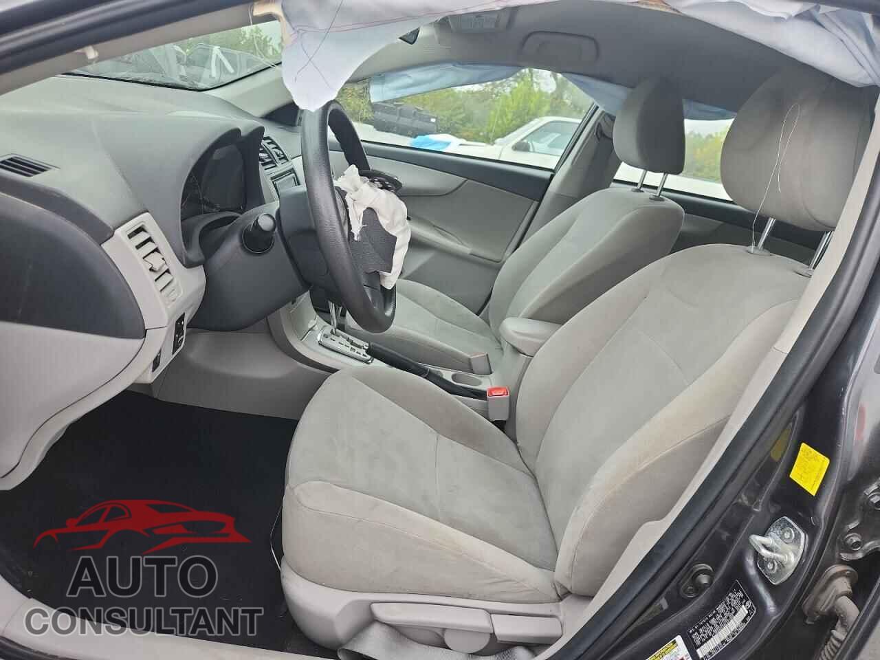 TOYOTA COROLLA 2011 - 2T1BU4EE6BC572966