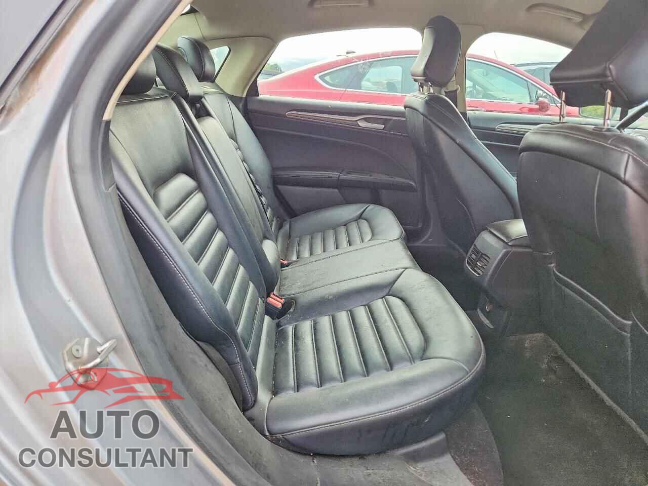 FORD FUSION 2020 - 3FA6P0CD2LR175896