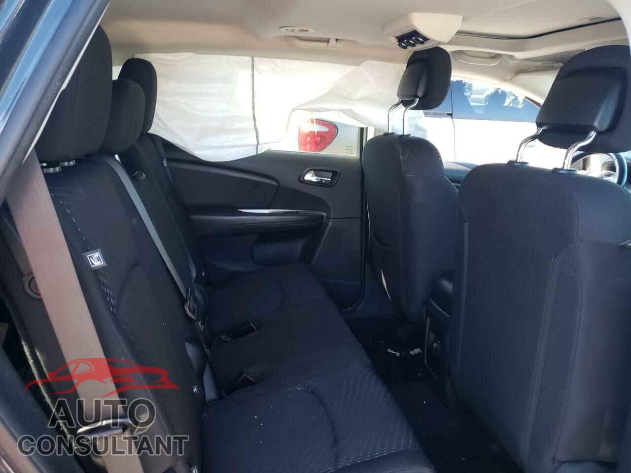 DODGE JOURNEY 2017 - 3C4PDCGG2HT625778